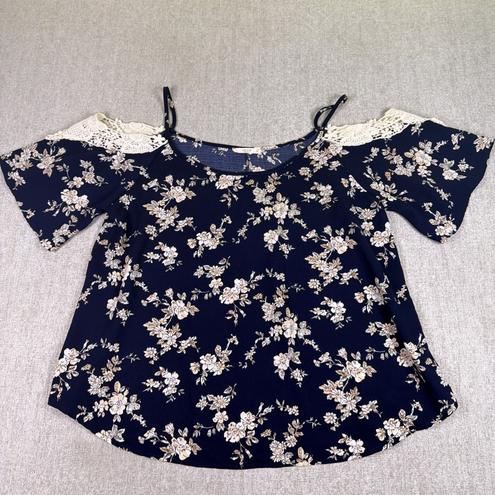 Le Lis Top sz M Blue Floral Cold Shoulder Lace Sleeve Boho Chic Cottagecore USA